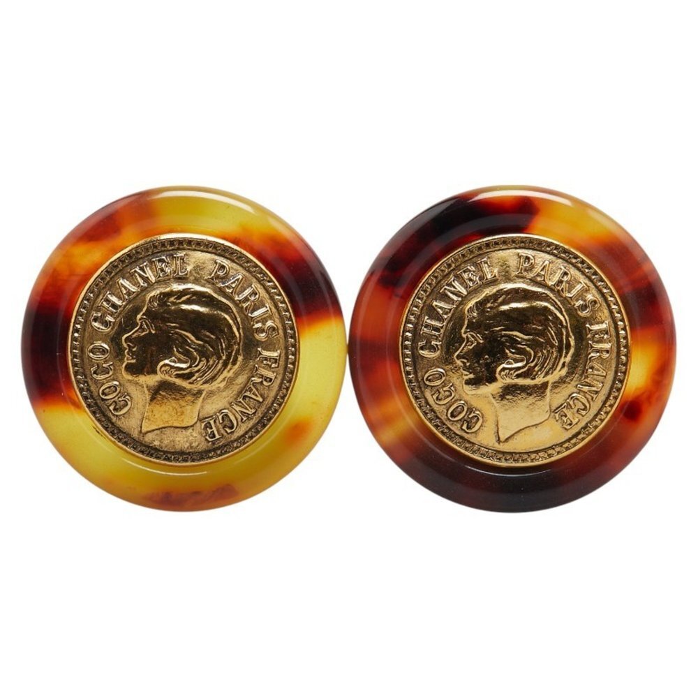 CHANEL Vintage Gold Earrings - Picture 2 of 6